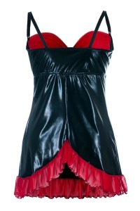 Schwarzes Wetlook Kleid mit roten BH-Cups 